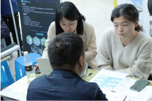 7be50f465afe8ee166c546d147a322e